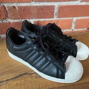Adidas Superstar Sneakers